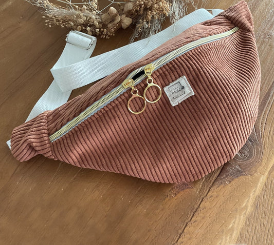 Sac banane en velours côtelé terracotta