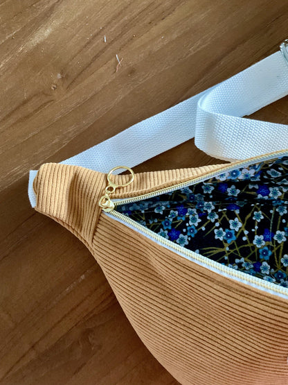 Sac banane en velours côtelé jaune moutarde