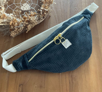 Sac banane en velours côtelé noir