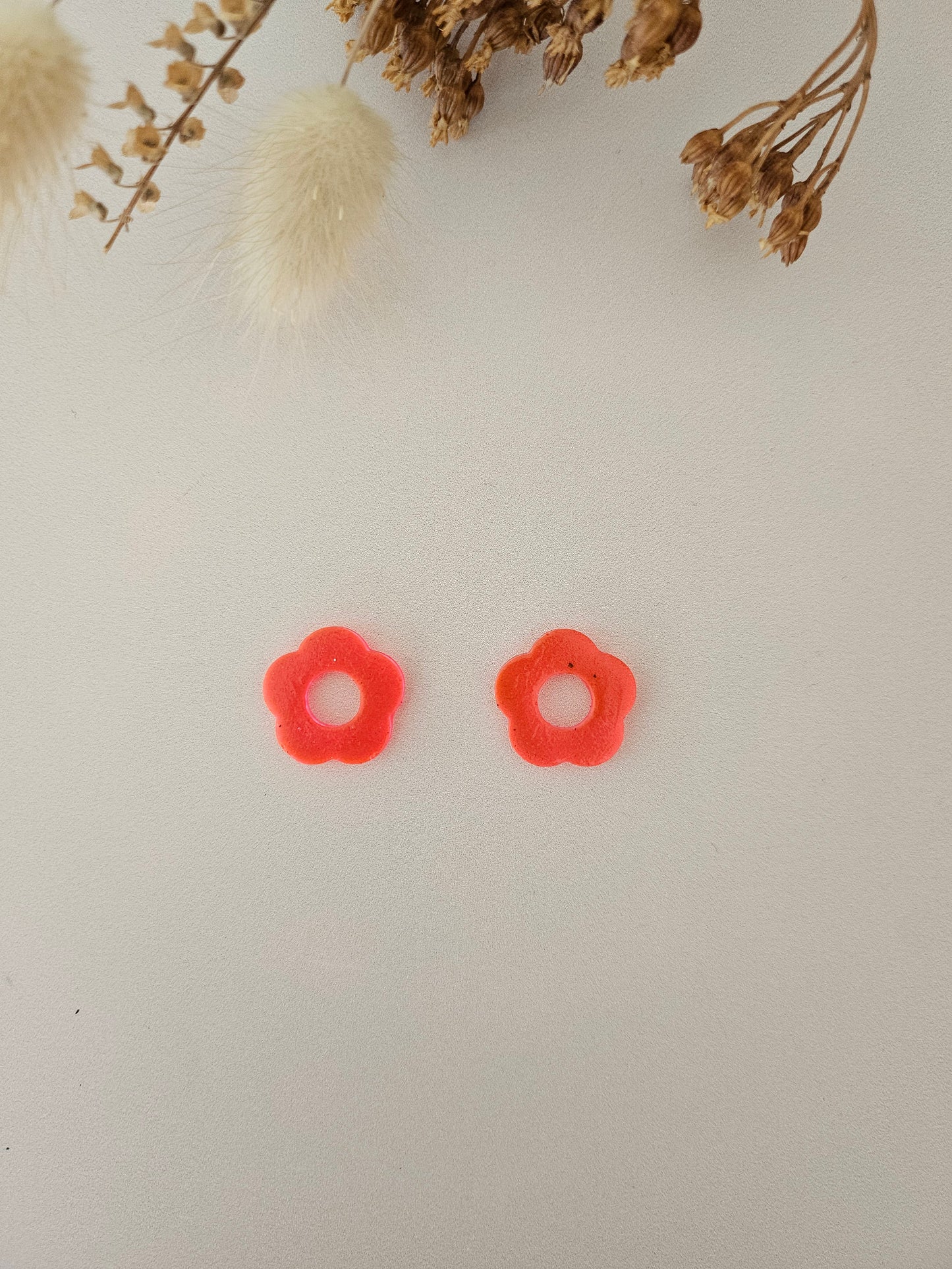 Pampille fleur pop translucide – Parfaite pour personnaliser vos accessoires