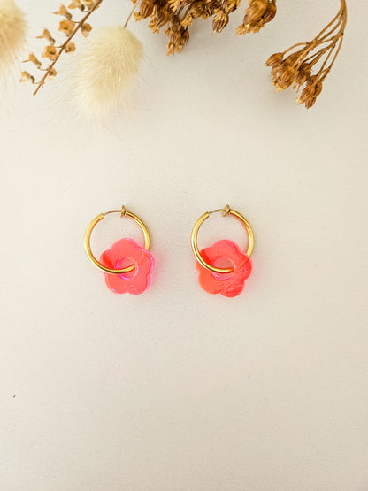 Boucles d’oreilles fleurs translucides – Légères & faites main