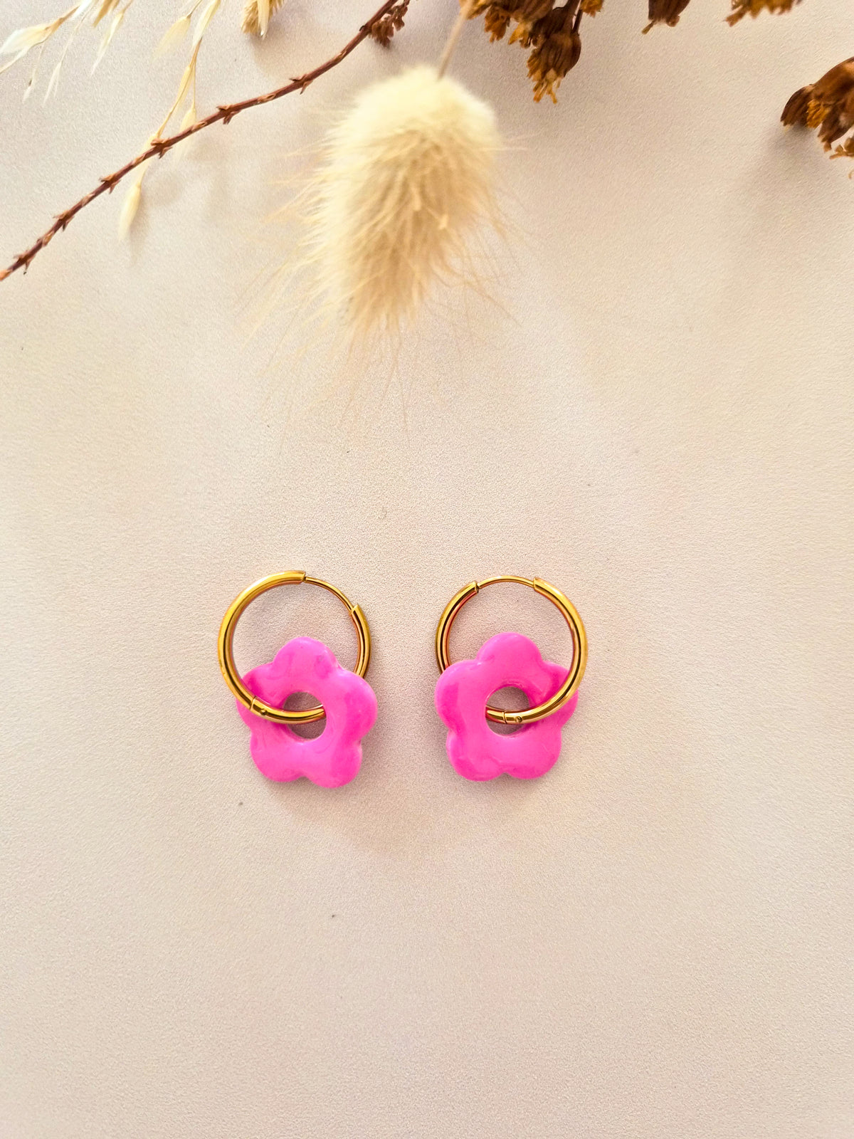 Boucles d’oreilles fleurs colorées en argile polymère