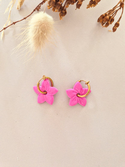 Boucles d’oreilles Fleur de Tiaré en argile polymère