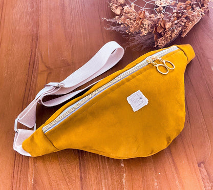 Sac banane en velours jaune moutarde