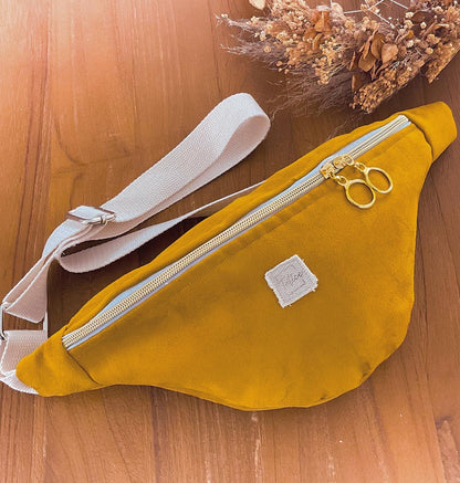 Sac banane en velours jaune moutarde