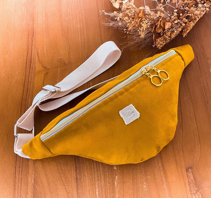 Sac banane en velours jaune moutarde