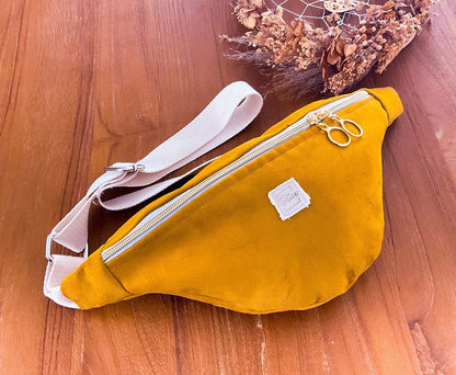 Sac banane en velours jaune moutarde