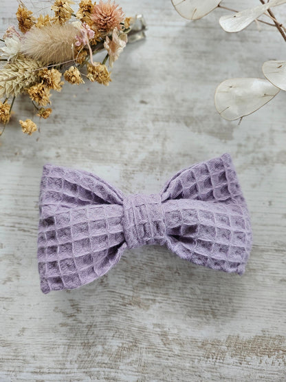 Barrette noeud papillon nid d'abeille lilas