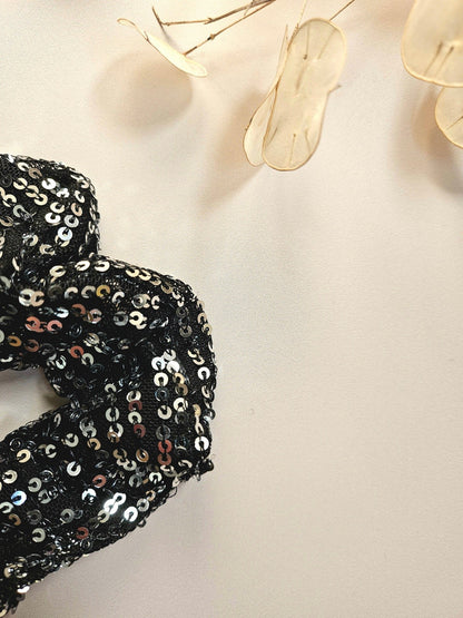 Chouchou scrunchie noir sequins argents