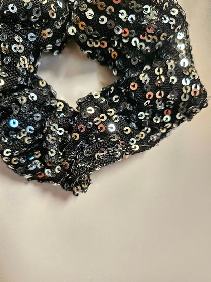 Chouchou scrunchie noir sequins argents
