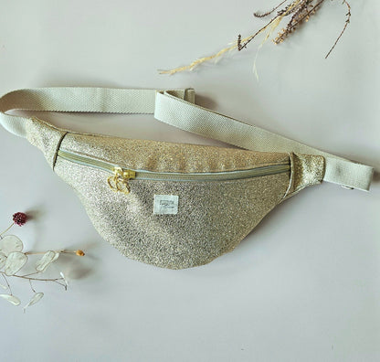 Banane simili cuir doré