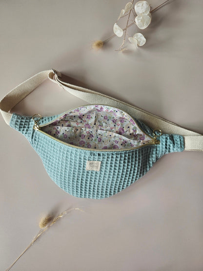 Banane nid abeille vert d'eau