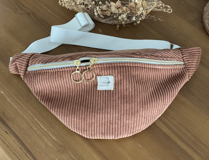 Sac banane en velours côtelé terracotta