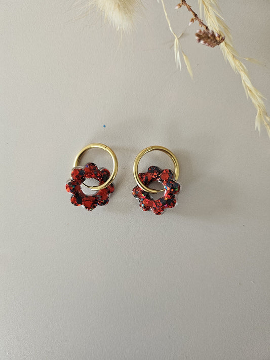 boucles créoles résine tournesol rouge et noires